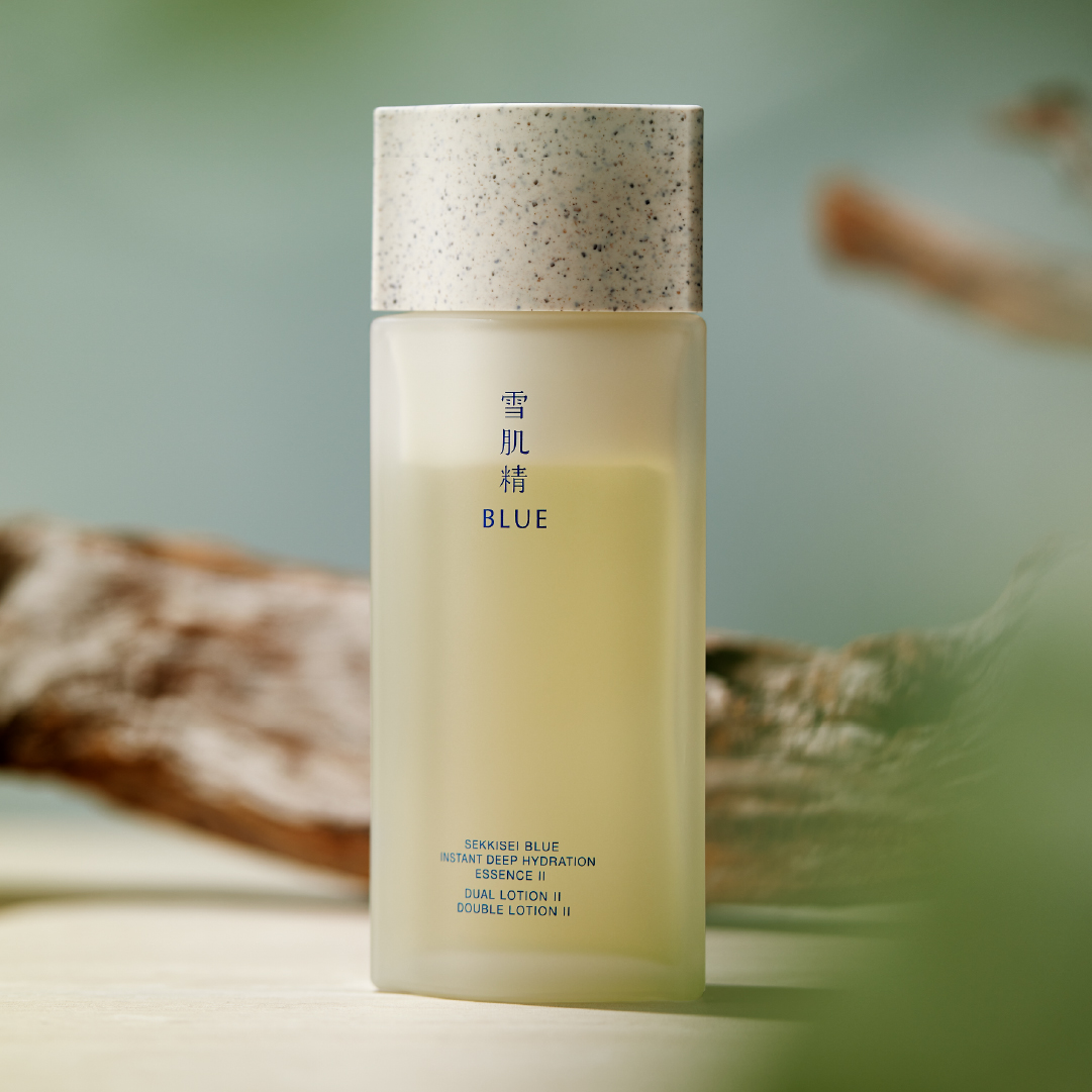 雪肌精 BLUE　ディープ ハイドレイティング　エッセンス リキッド Ⅱ